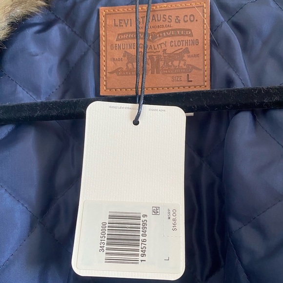 Levi’s Oversized Faux Fur Trucker Jacket Large In Furry Fury Medium Wash New - Picture 6 of 12